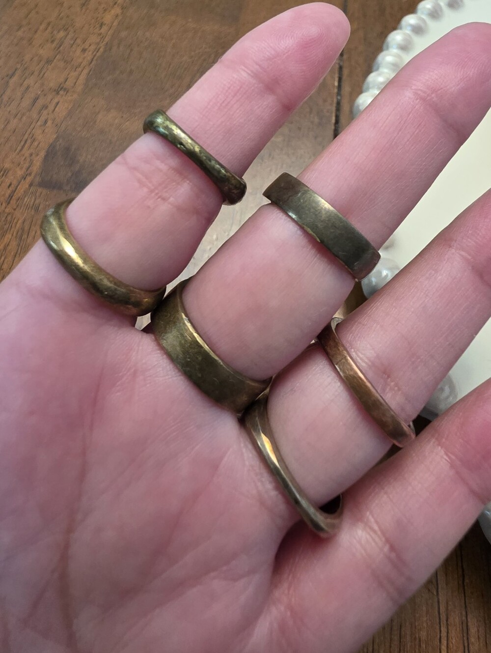 Antique/Vintage Bronze Brass Or Copper Ring Bundle Repair Repurpose Wear - Picture 5 of 16